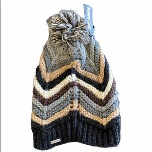 🤎New with Tags🤎 Steve Madden Beanie